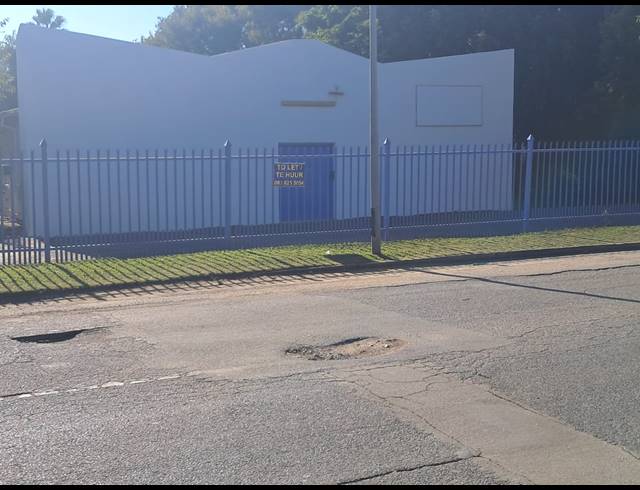 190M² BUILDING FOR SALE IN BRITS CENTRAL